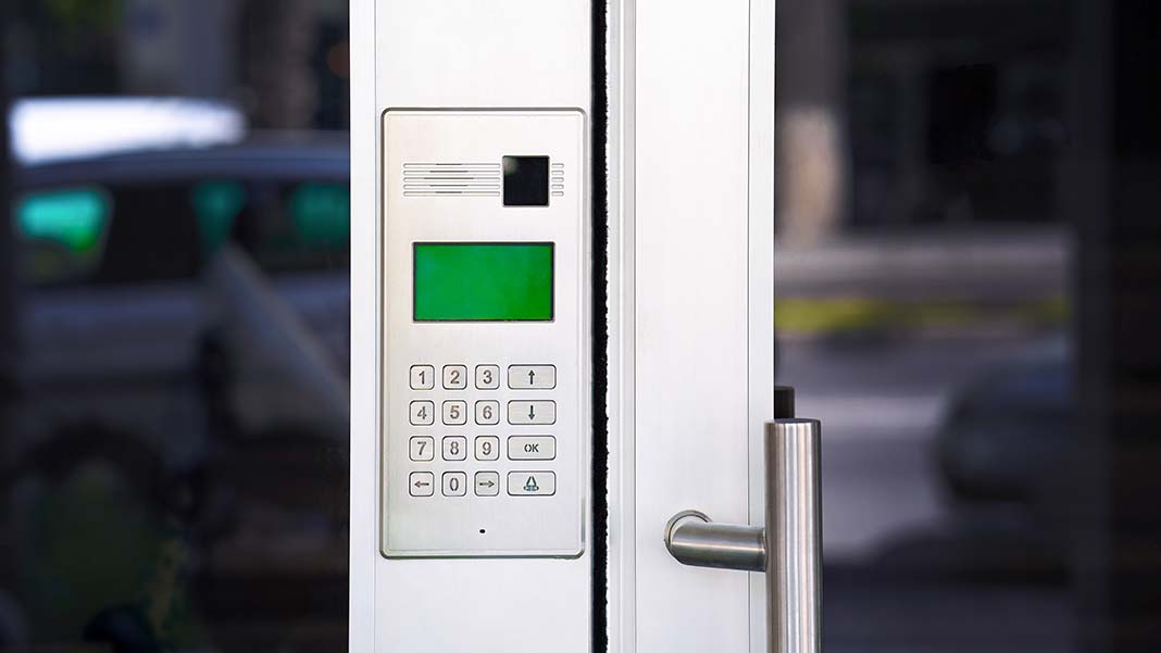 5 Tips for Maintaining the Security of Your Commercial Building's Locks