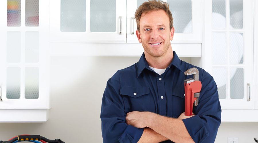 The Benefits of Hiring a Professional Plumber