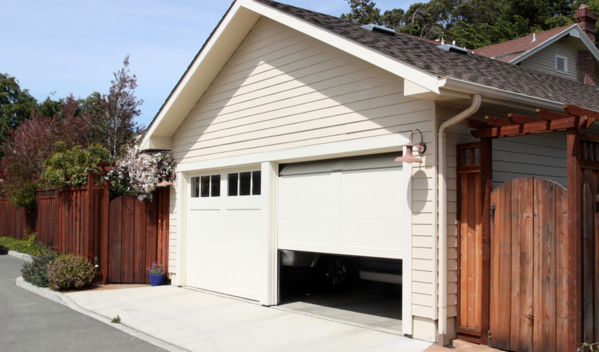 How to Troubleshoot Common Garage Door Problems