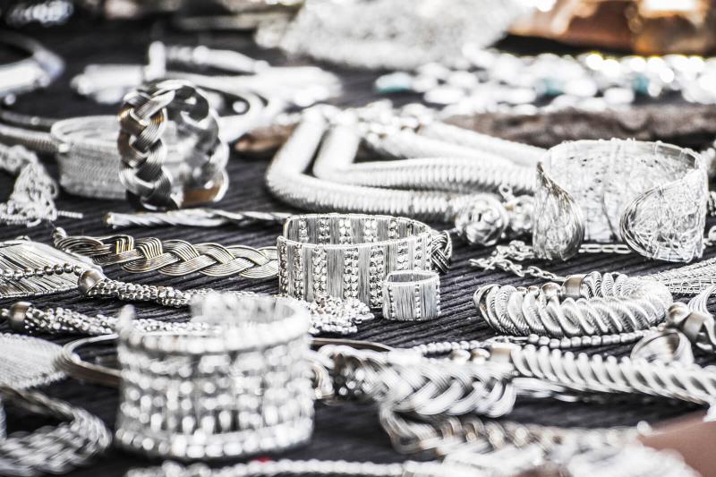 Accessorize Like a Boss: Jewelry for the Workplace