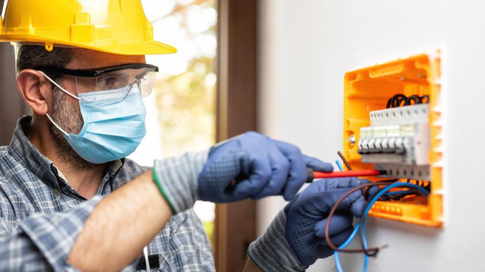 DIY vs Hiring an Electrician: What to Consider