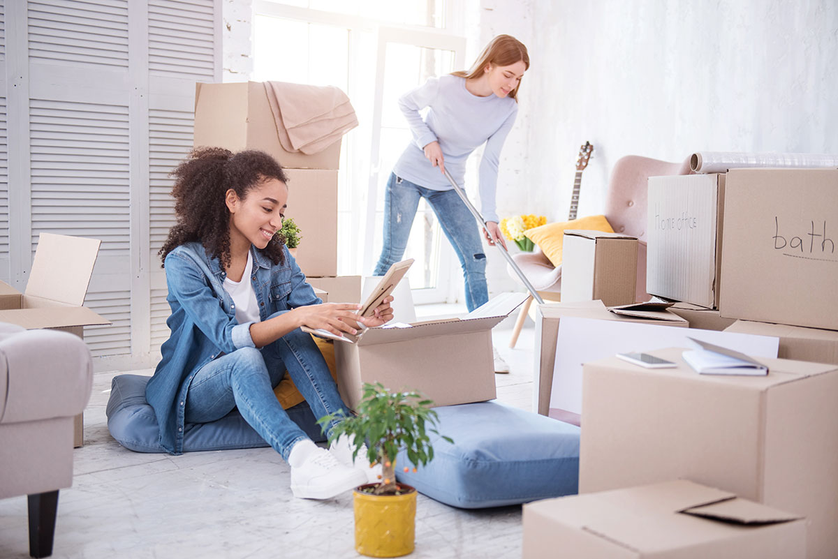The Benefits of Hiring a Professional Office Cleaning Service for Move-In/Move-Out Cleaning