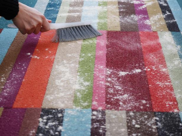 How to Clean Your Carpets Naturally with DIY Solutions
